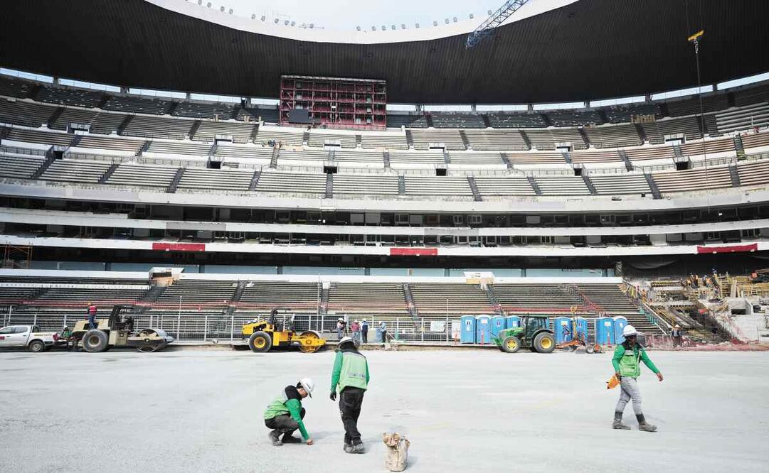 La inversión privada en la renovación de los diversos estadios ayuda a que la economía se revitalice, asegura ARegional. Foto: Eduardo Verdugo / AP