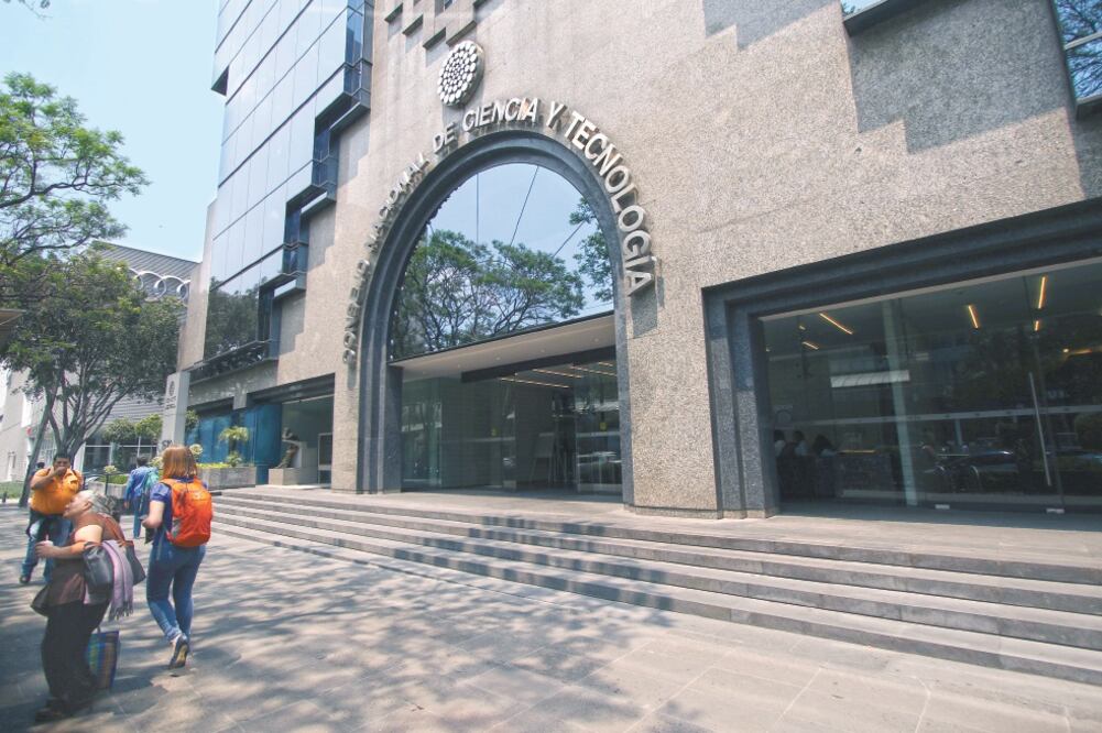 A pesar de ser tiempos de austeridad, el Conacyt ha gastado 15 millones 78 mil 457 pesos en servicio de comedor. Foto: ARCHIVO EL UNIVERSAL