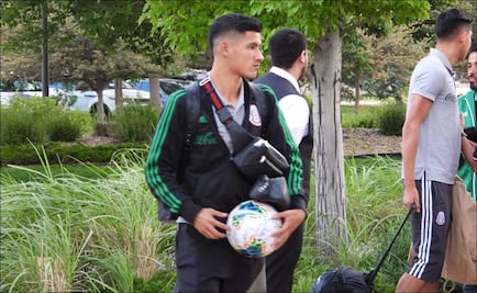 Uriel Antuna protege su nuevo 'tesoro'