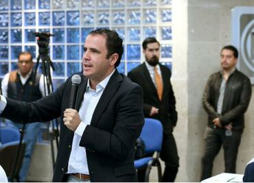 No comparto calificativos de ultraderechista y nazi, responde panista a Padierna