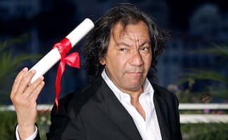 Tony Gatlif, cineasta que llevó la cultura gitana al cine, muere a los 77 años