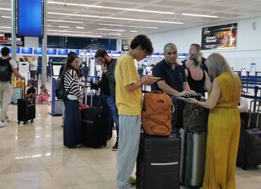 Mara Lezama celebra eliminación de cobro a pasajeros por ingresar electrónicos en Aeropuerto de Cancún; podrán pasar equipo personal