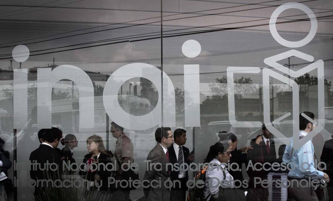Autoridades del Instituto Nacional de Transparencia, Acceso a la Información y Protección de Datos Personales (INAI), lamentaron que el Senado haya rechazado, una vez más, convocar a sesión para elegir la vacante de consejero que existe en el pleno. Foto: archivo/EL UNIVERSAL