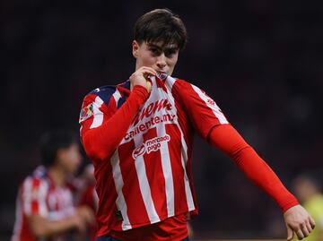 Estrella de la Liga MX se olvida de las rivalidades y lanza elogio a Armando "Hormiga" González: “Es un orgullo”