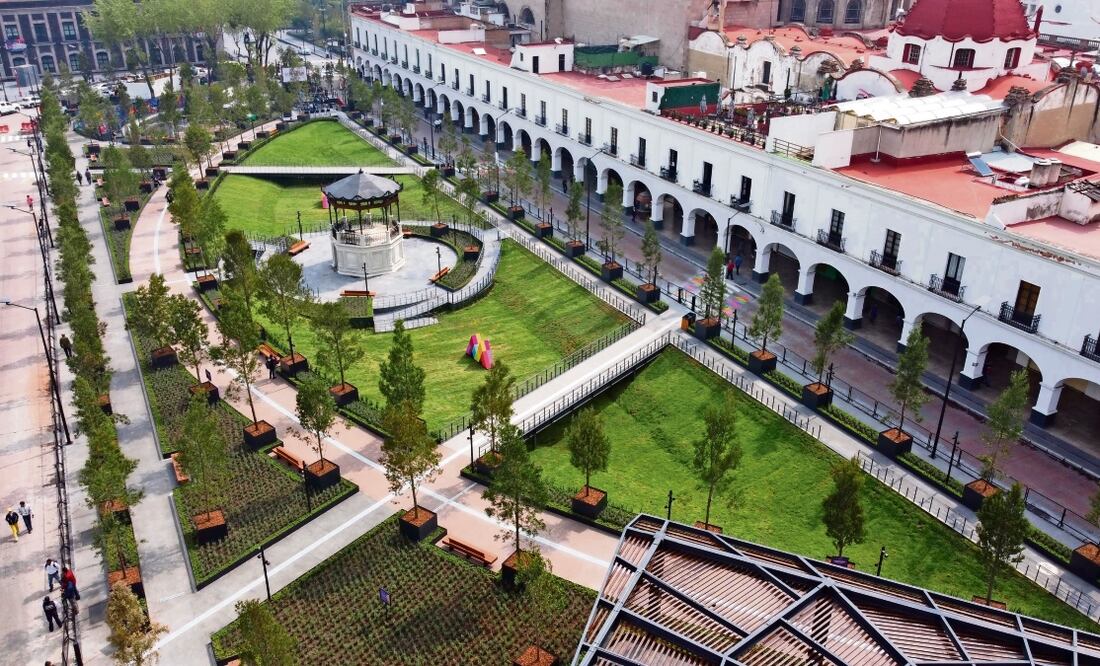 La remodelación de la plaza González Arratia tuvo una inversión de 50 millones de pesos. Foto: Jorge Alvarado/EL UNIVERSAL