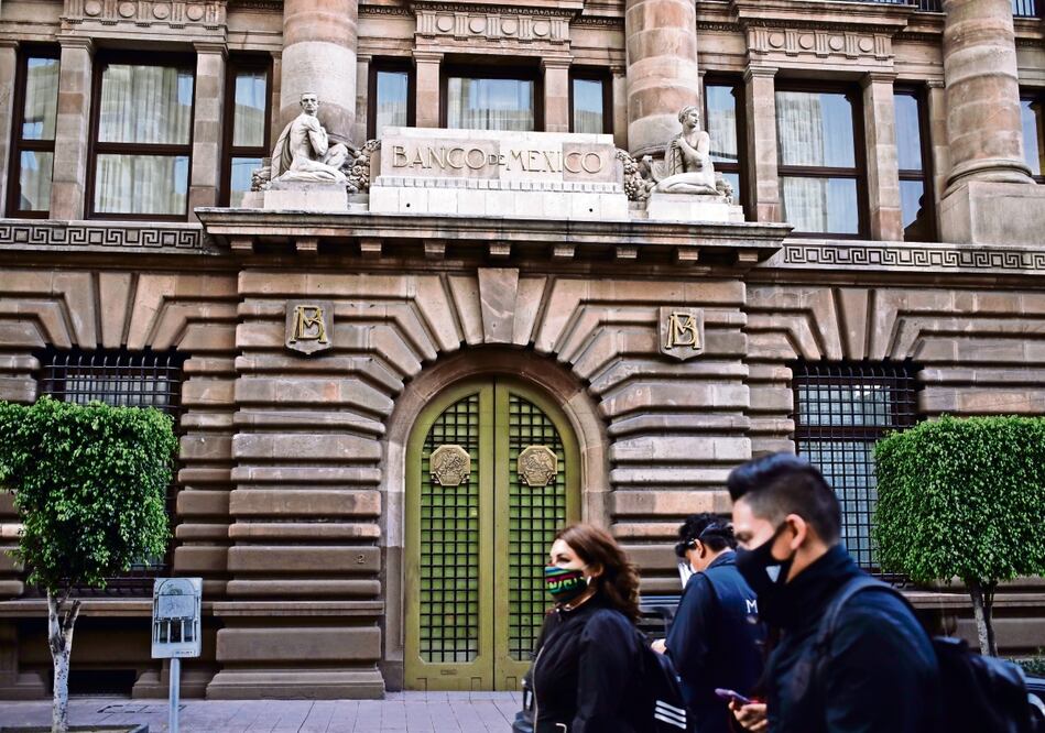 Banxico no ofrece créditos, inversiones o productos financieros como los que se indican en el video falso que se difunde en redes sociales.