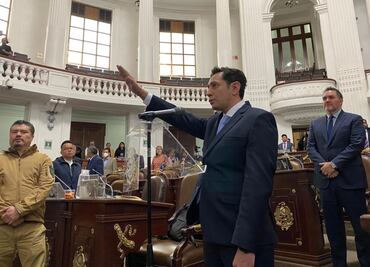 Federico Chávez, suplente de Christian Von Roehrich, toma protesta como diputado local