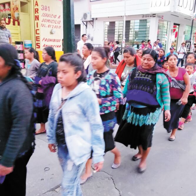 El vocero de los desplazados acusó que “el gobierno estatal mantiene una política de muerte y persecución”; les pidió no usar a la policía para reprimir. Foto: ÓSCAR GUTIÉRREZ. EL UNIVERSAL