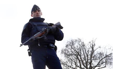 Francia investiga ataque contra guardias en cárcel 