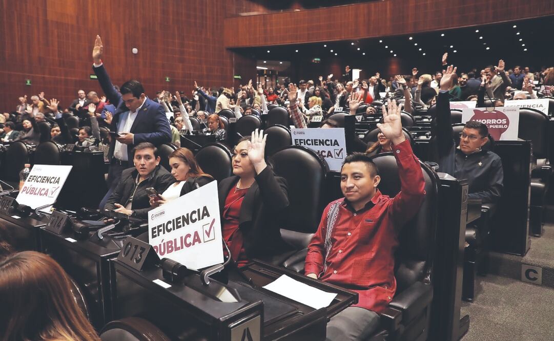 Diputados de Morena, en la sesión del miércoles. Foto: de https://x.com/DiputadosMorena/