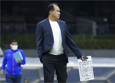 Juan Reynoso: Ante Pumas no se correrán riesgos en las tribunas