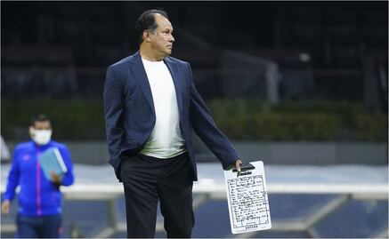 Juan Reynoso: Ante Pumas no se correrán riesgos en las tribunas
