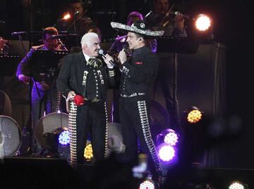 Esperó a su "Potrillo": así fue la despedida familiar de Vicente Fernández