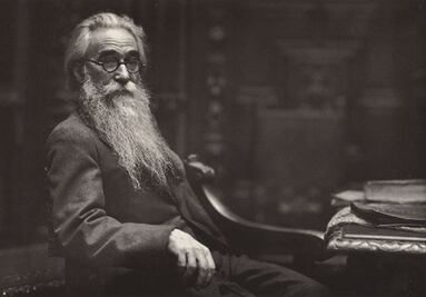 Pactos y biografías, un texto sobre Ramón del Valle-Inclán