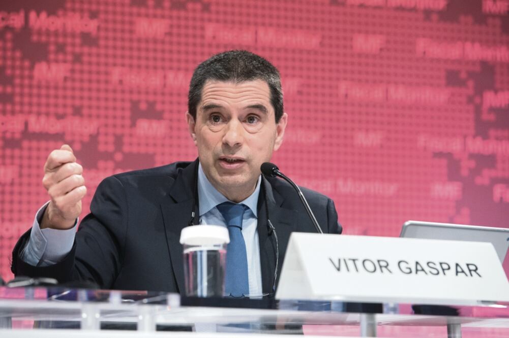 El director del Departamento de Finanzas Públicas del FMI, Vitor Gaspar, dijo que, a pesar de que la deuda de México representó 58.1% del PIB en 2016 (CORTESÍA FMI)