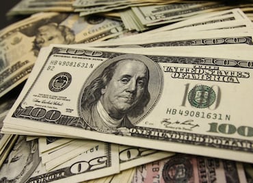 U.S. consumers would pay for Donald Trump's tariffs