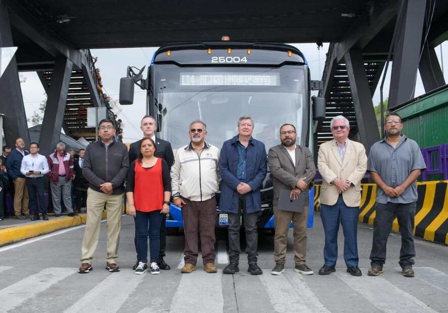 El evento transcurrió sin presencia de la jefa de Gobierno, Clara Brugada, quien de último momento cambió su agenda debido a las movilizaciones de la CNTE. Foto: Santiago Cadena / EL UNIVERSAL