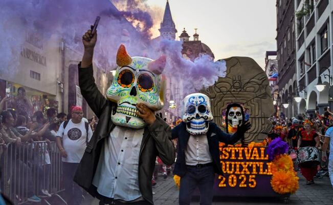 Día de Muertos: Cientos celebran el arranque de la edición 32 del Festival Miquixtli 2025 en Morelos
