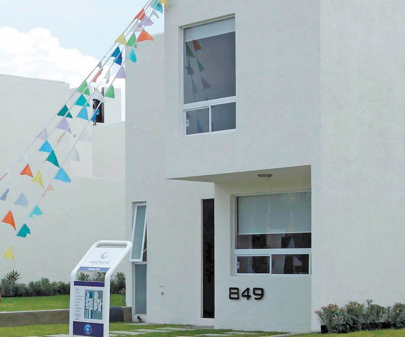 Presión. Un experto en temas legales del sector inmobiliario lamenta que el gobierno no incentive la generación de facturas de arrendadores. ARCHIVO EL UNIVERSAL