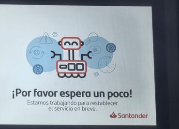 Huracán “Erick”: Costa de Oaxaca cumple más de 30 horas sin telefonía celular ni internet; servicios bancarios se ven afectados
