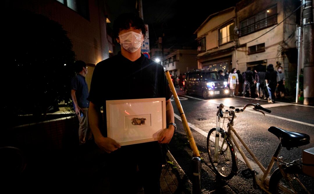 Yusuke Hasada, de 26 años, logró apoderarse de un billete arrugado de 10.000 yenes