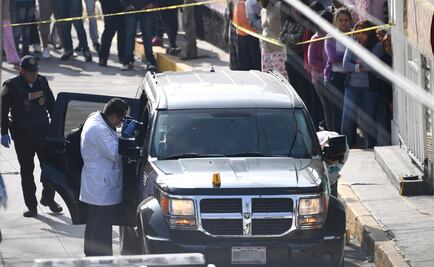 Asesinan a pareja a bordo de camioneta en Iztapalapa