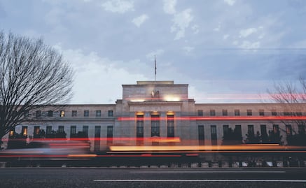 Minutas de la Fed revelan división interna; mayoría opta por esperar menor inflación antes de recortar tasas
