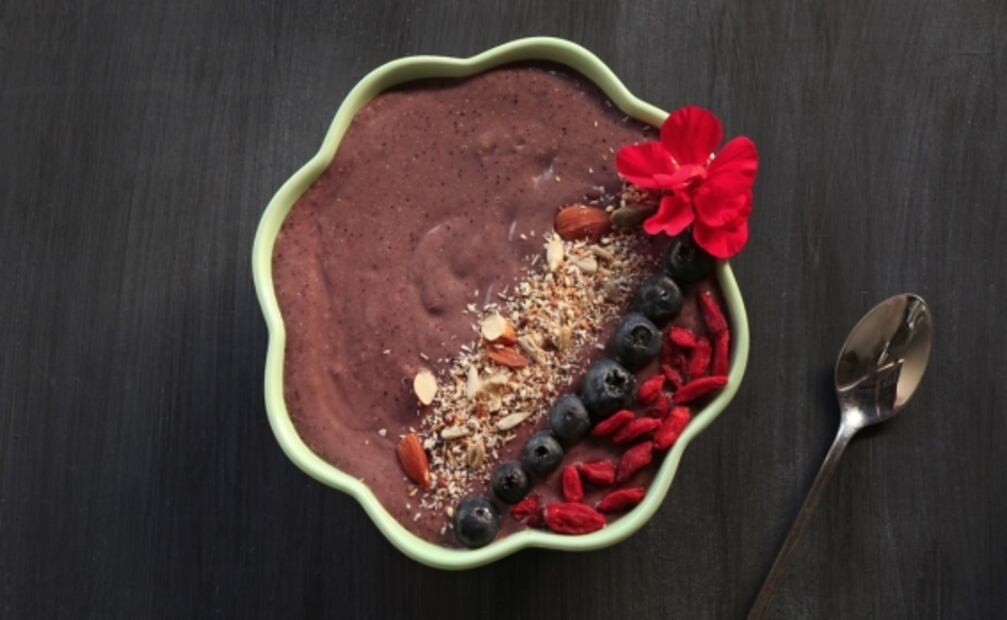 Prepara Açaí Bowls, el mejor desayuno saludable 