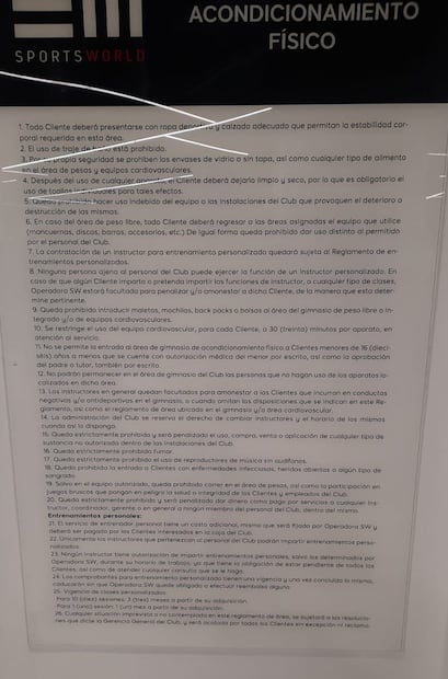 Reglamento interno de gimnasio donde se grabó a Rosalía. / Foto: Especial