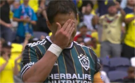 Chicharito Hernández volvió a fallar un penalti y el Galaxy empató