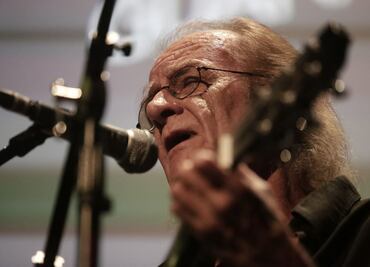 Aute practicó la indisciplina artística, vivió sin computadora y sin celular