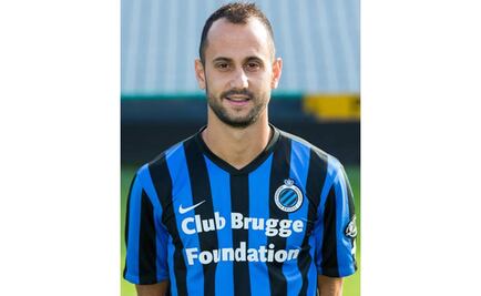 Manosean fichaje cementero