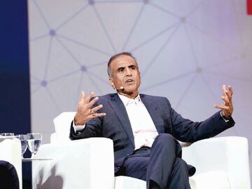 Demandan bajar impuestos y cobro por espectro en telecom