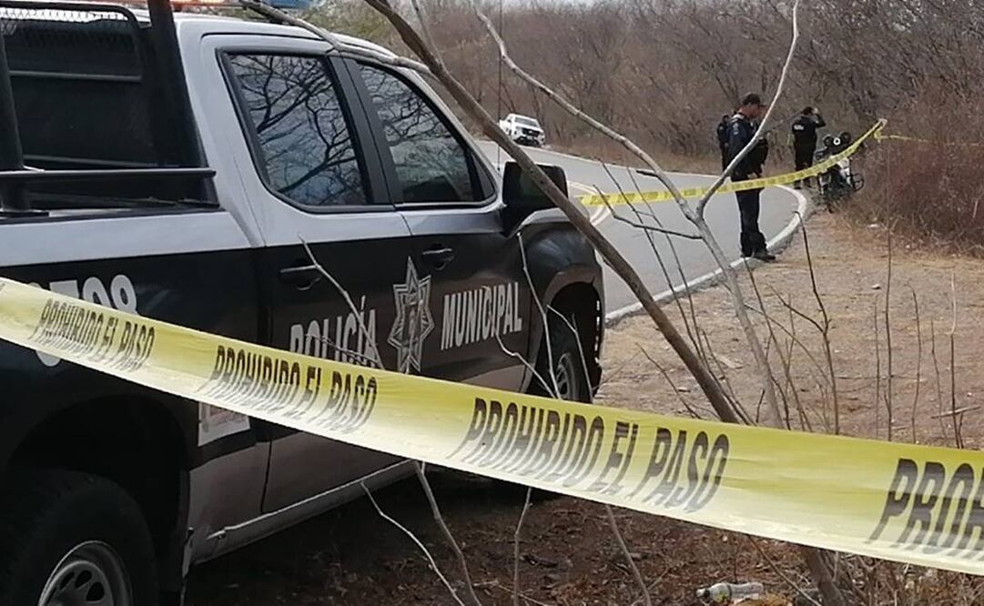 Cinta de seguridad; cercan zona de crimen en Culiacán. Policía investiga asesinato de 5 personas