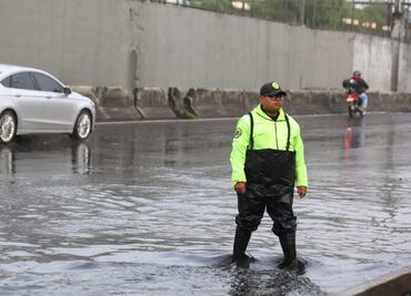 Lluvias intensas dejan 12 encharcamientos; activaron plan Tlaloque en tres alcaldías