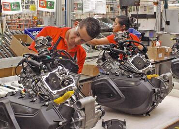 Tras reforma de 2019, se han legitimado 13 mil contratos colectivos de trabajo; faltan más de 100 mil