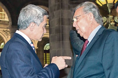 Polos empujan a Encinas para el Edomex