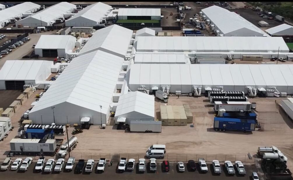 Cierran centro de detención en Texas; arrestos de migrantes caen 78%. Foto: Especial