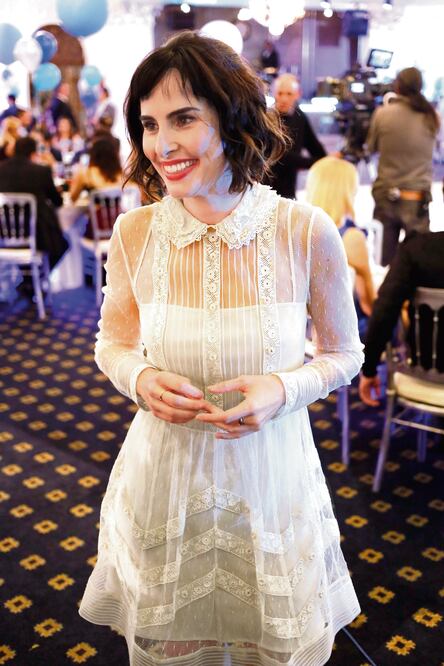 La actriz baila en una de las escenas en el interior de un salón (AGUSTÍN SALINAS. EL UNIVERSAL )