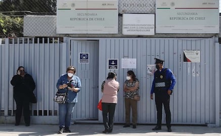 Menor que se disparó con arma en escuela de Iztapalapa sigue en recuperación