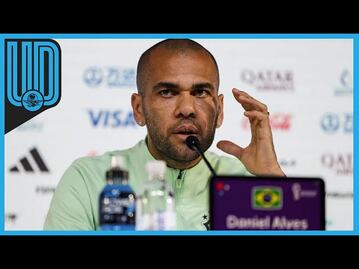 Dani Alves respondió a las críticas por jugar en México: "Si estuviera en Barcelona no pasaría"