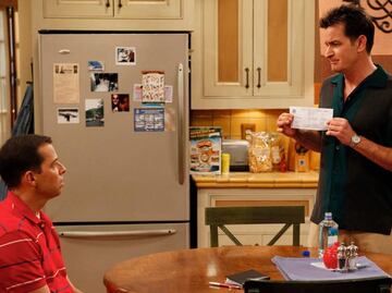 Charlie Sheen quiere que "Two and a Half Men" regrese