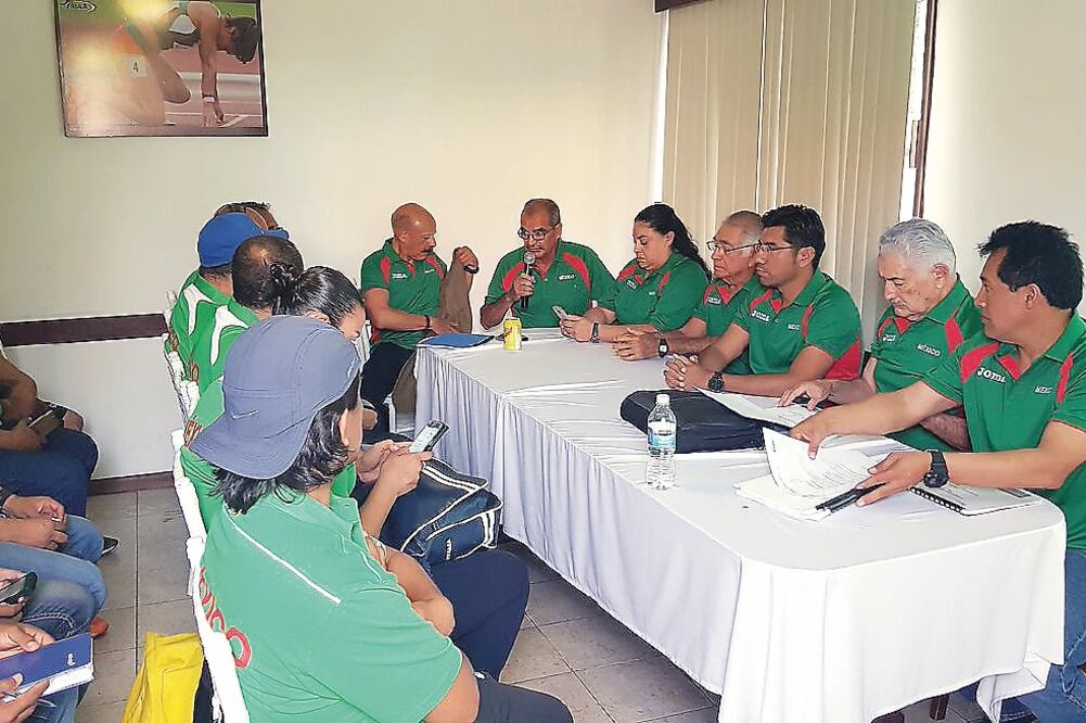 Se reunieron 31 de las 34 asociaciones de atletismo en Tlalnepantla. (FMAA)