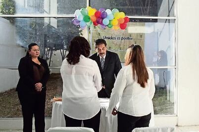 Persiste rechazo de jueces a bodas gay