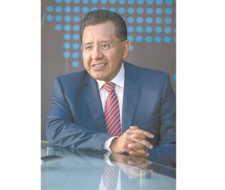 Indagan creación de “staff” de servidores