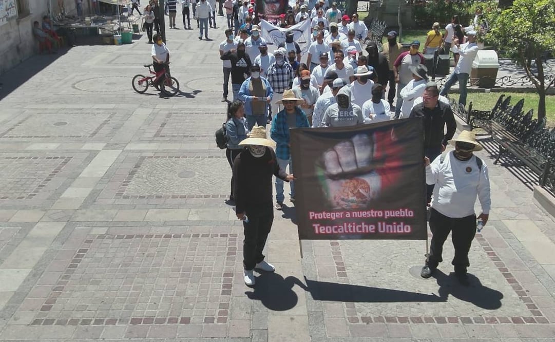 De acuerdo a las autoridades municipales, fueron más de mil 700 pobladores, los que salieron de sus casas para levantar la voz y pedir apoyo del gobierno federal / Foto: Especial