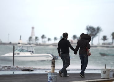 Prevén nublados y lluvias por frente frío 14 en Veracruz