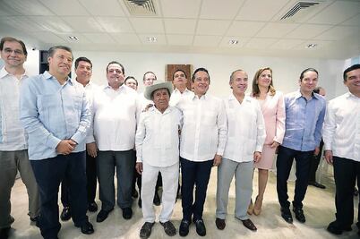 “Vamos a reconstruir un gobierno digno”