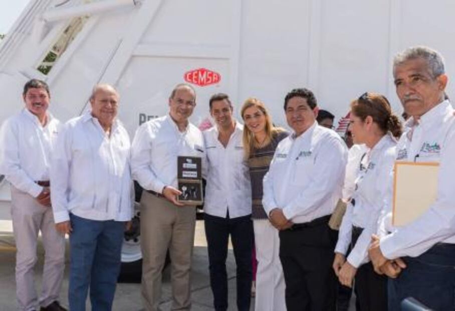 Tras dos décadas, renudan servicio ferroviaro de Salina Cruz