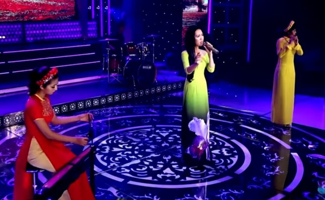 Ca Sĩ Trẻ Hát Nhạc Bolero Vietnamita. Foto: You Tube